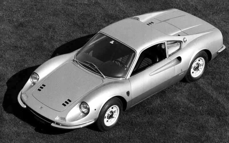 Dino 206 GT (1967) - Moteur central arrière