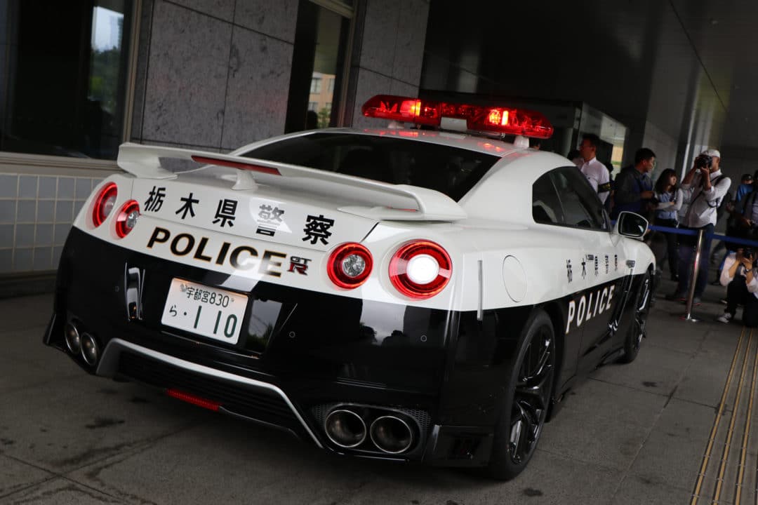 Police Japon Nissan GT-R