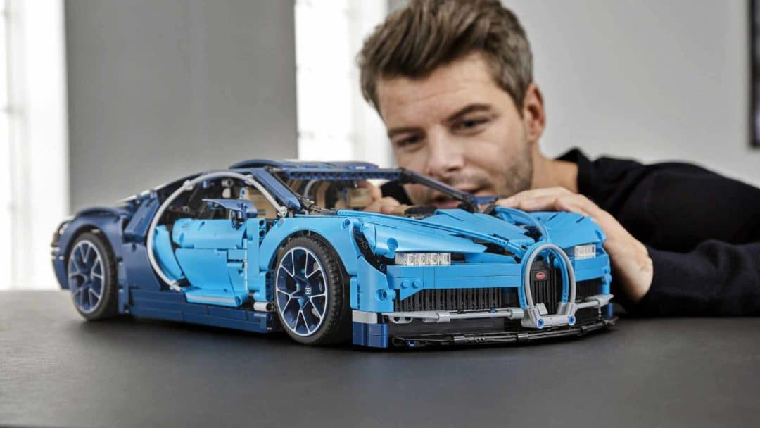 LEGO Technic : une Bugatti Chiron échelle 1/8 de 3599 pièces !