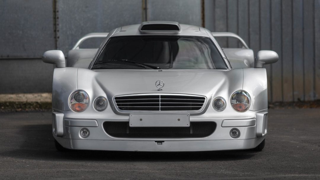 Mercedes CLK GTR de face