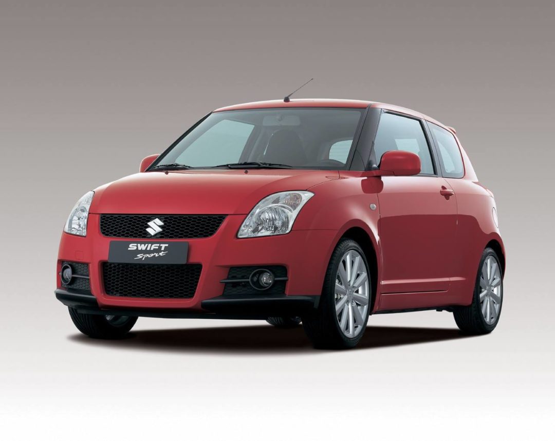 Suzuki Swift Sport de face