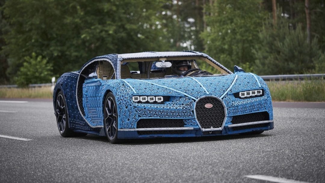 Bugatti Chiron Lego Technic 1:1 qui roule