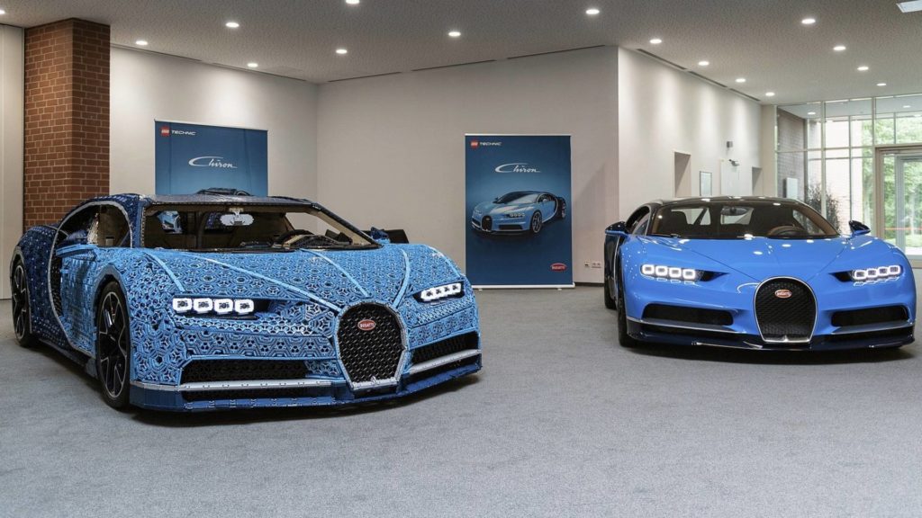 Bugatti Chiron Lego Technic comparaison