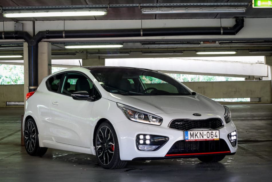 Kia Pro-èCeed GT avec boite manuelle 6 rapports