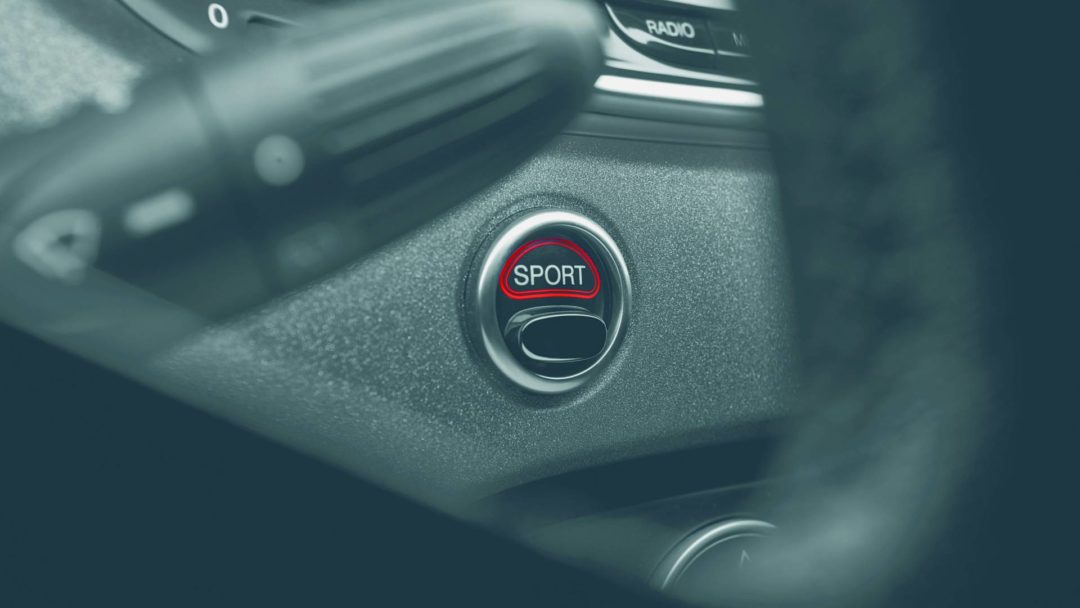   Sports Button of the Abarth 595 