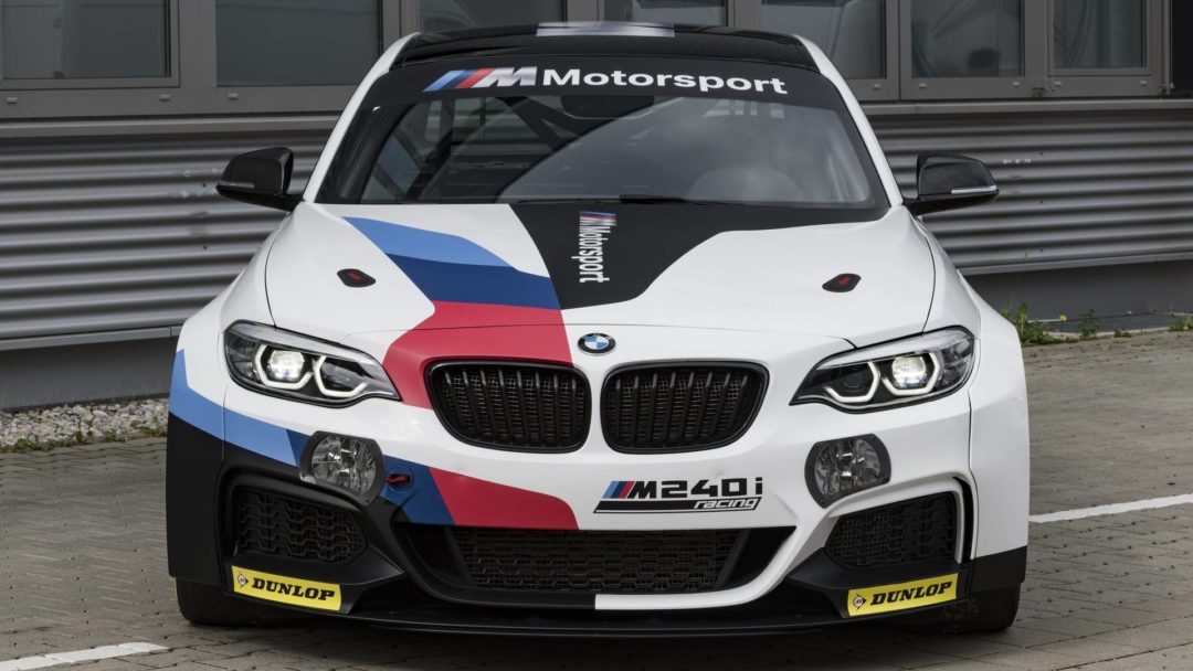 Face avant BMW M240i Racing Cup