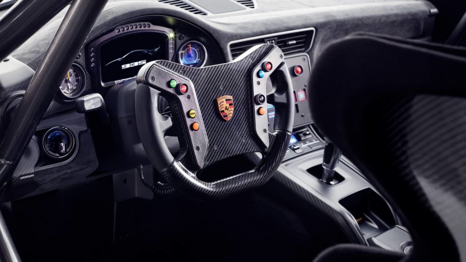 Intérieur cockpit de la Porsche 935 Moby Dick