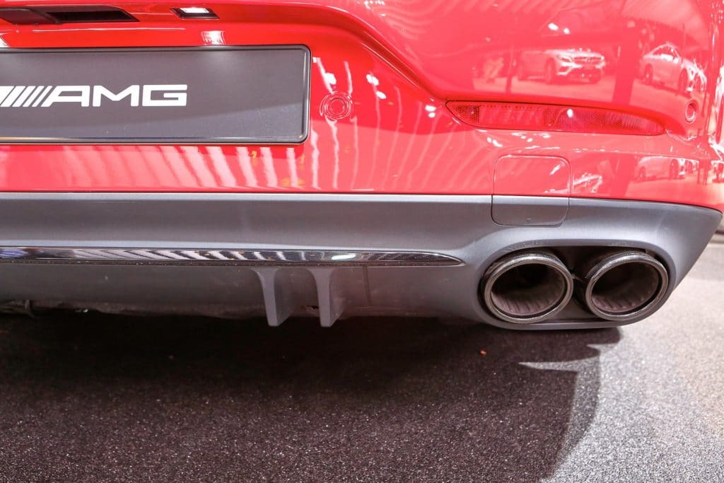 Mercedes AMG GT 43 fausses sorties d'échappements Mondial de l'Auto Paris