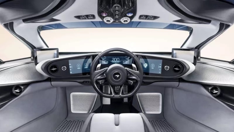 Cockpit McLaren Speedtail (2019)