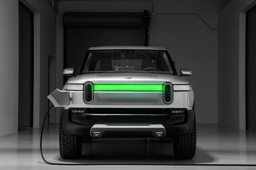 batteries recharge Rivian R1T