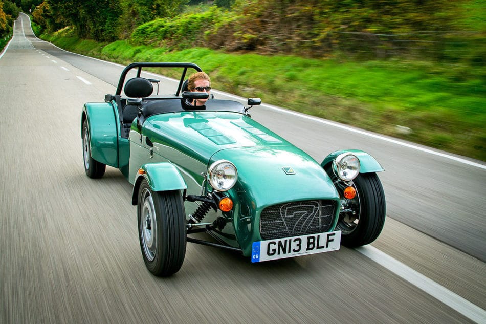 Voiture lente : Caterham Seven 165