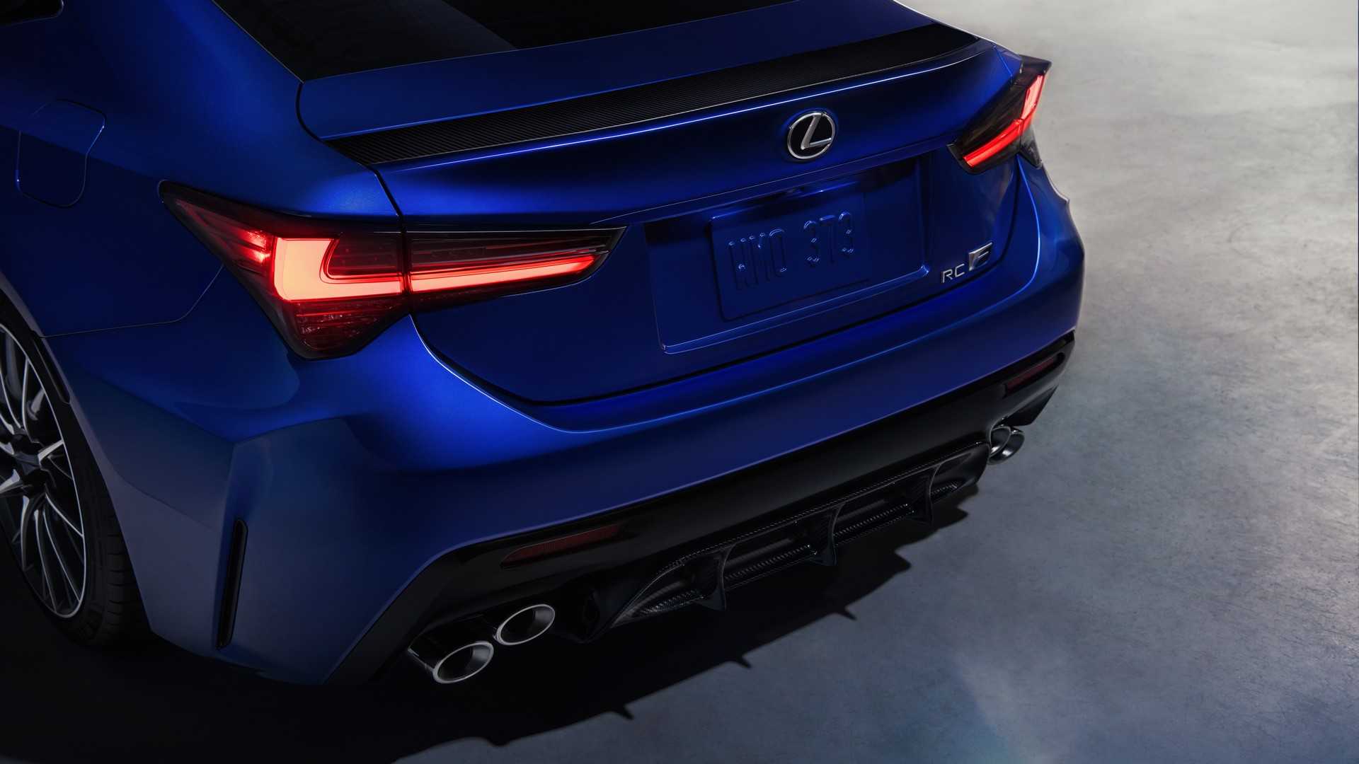 Arrière de la Nouvelle Lexus RC F (2019)