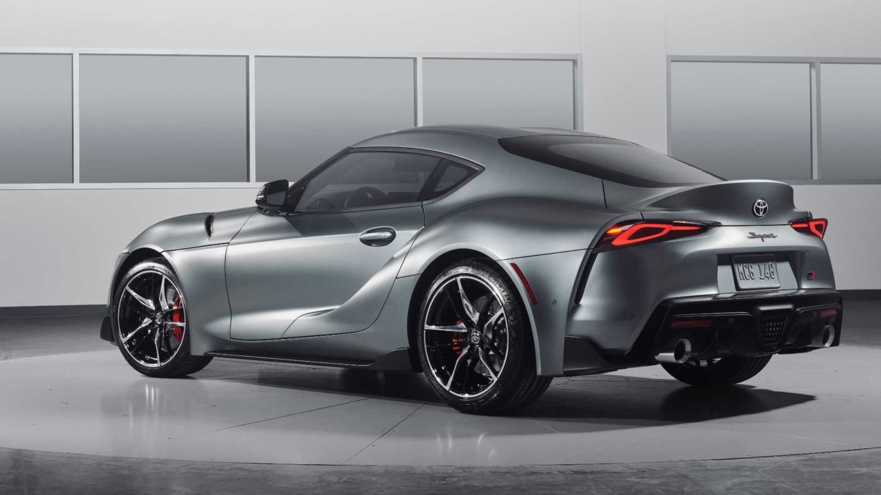 Toyota Supra (2019) grise arrière