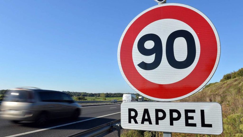 Panneau 90 km/h