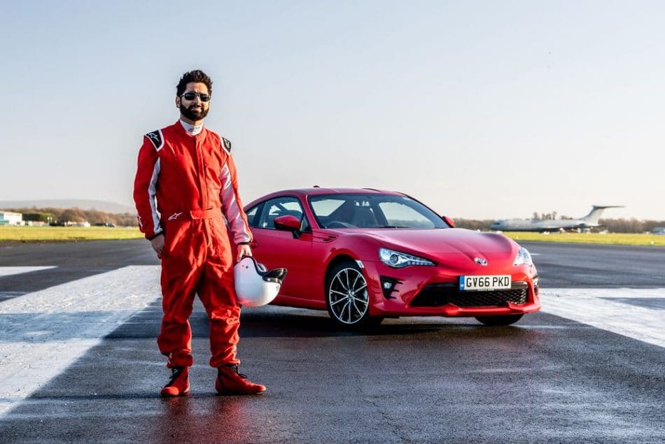 Amit Patel, l'aveugle qui a posté le 9e temps sur le circuit de Top Gear