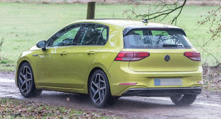 Volkswagen Golf 8 Spyshot