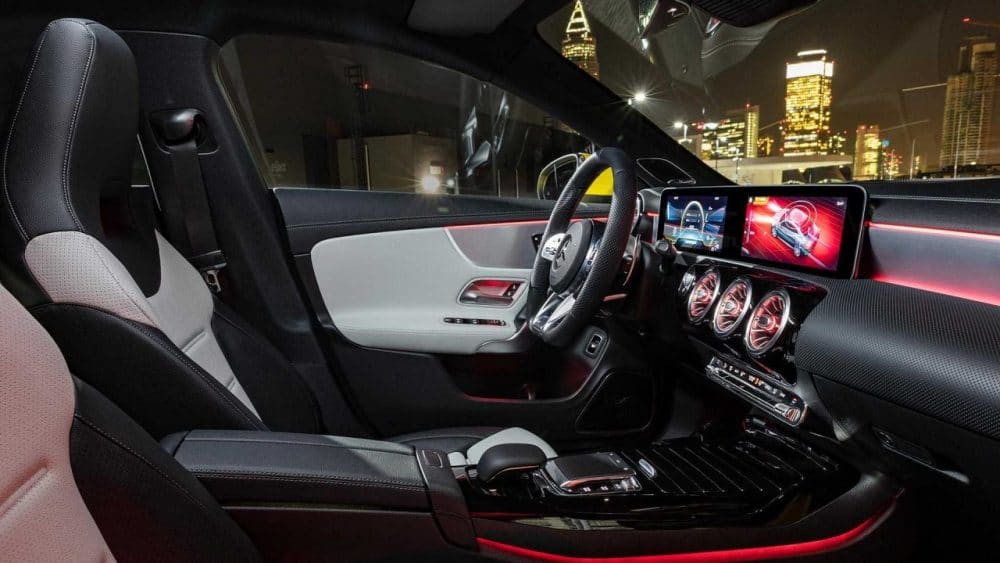 Intérieur Mercedes CLA 35 AMG (2019)