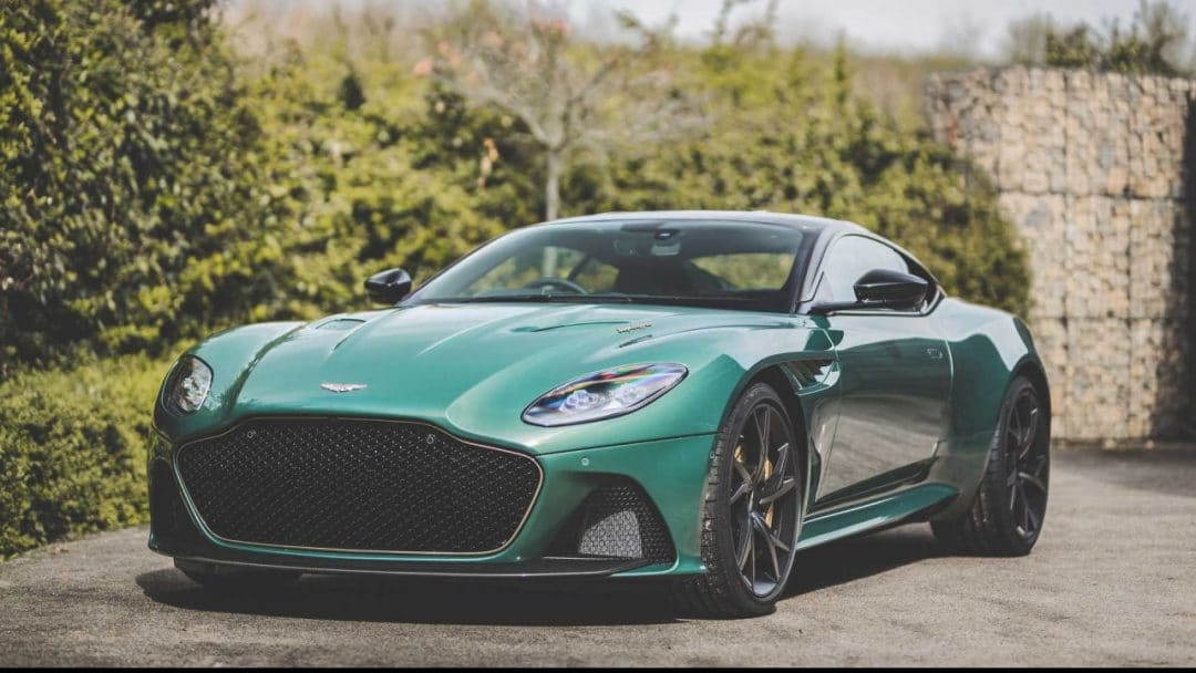 Aston Martin DBS 59 Superleggera commandée par Cambridge