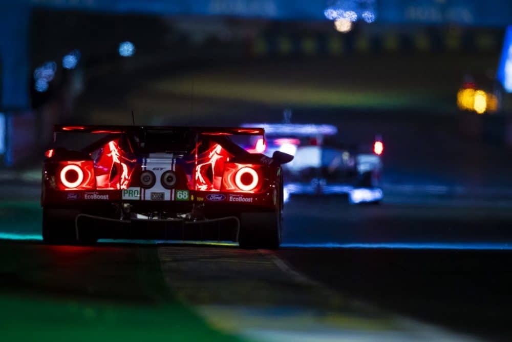 Les 24 heures du Mans la nuit