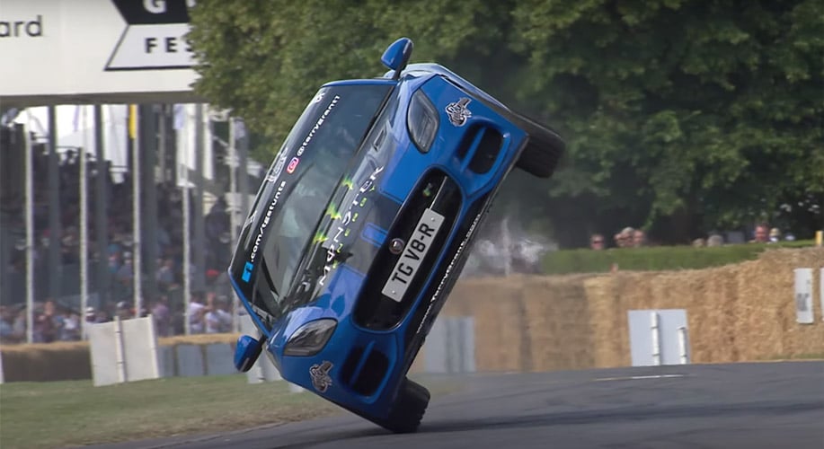 Jaguar F-Type sur deux roues à GoodWood 2019