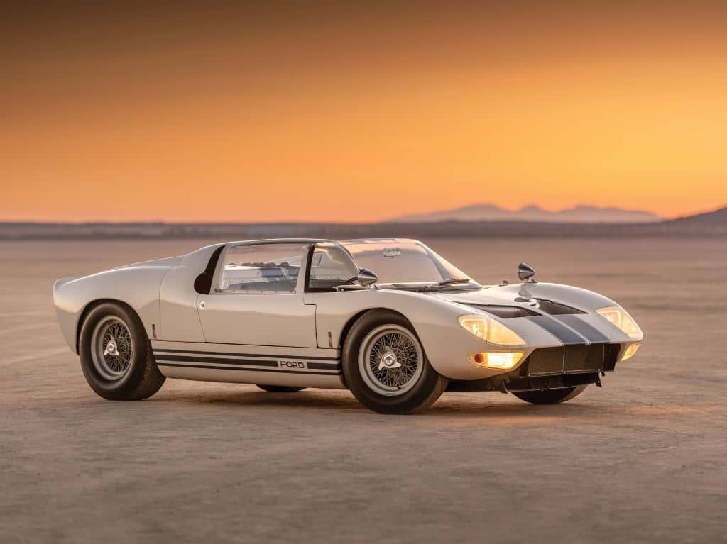 FORD GT40 Roadster Prototype