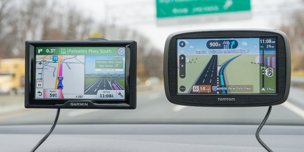 GPS de voiture ou via smartphone ?