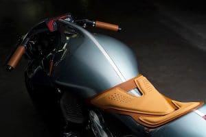 Aston Martin AMB 001 moto