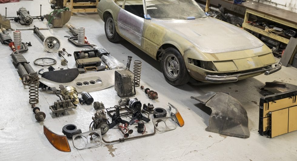 Vente d'une Ferrari GTB/4 Daytona à bricoler