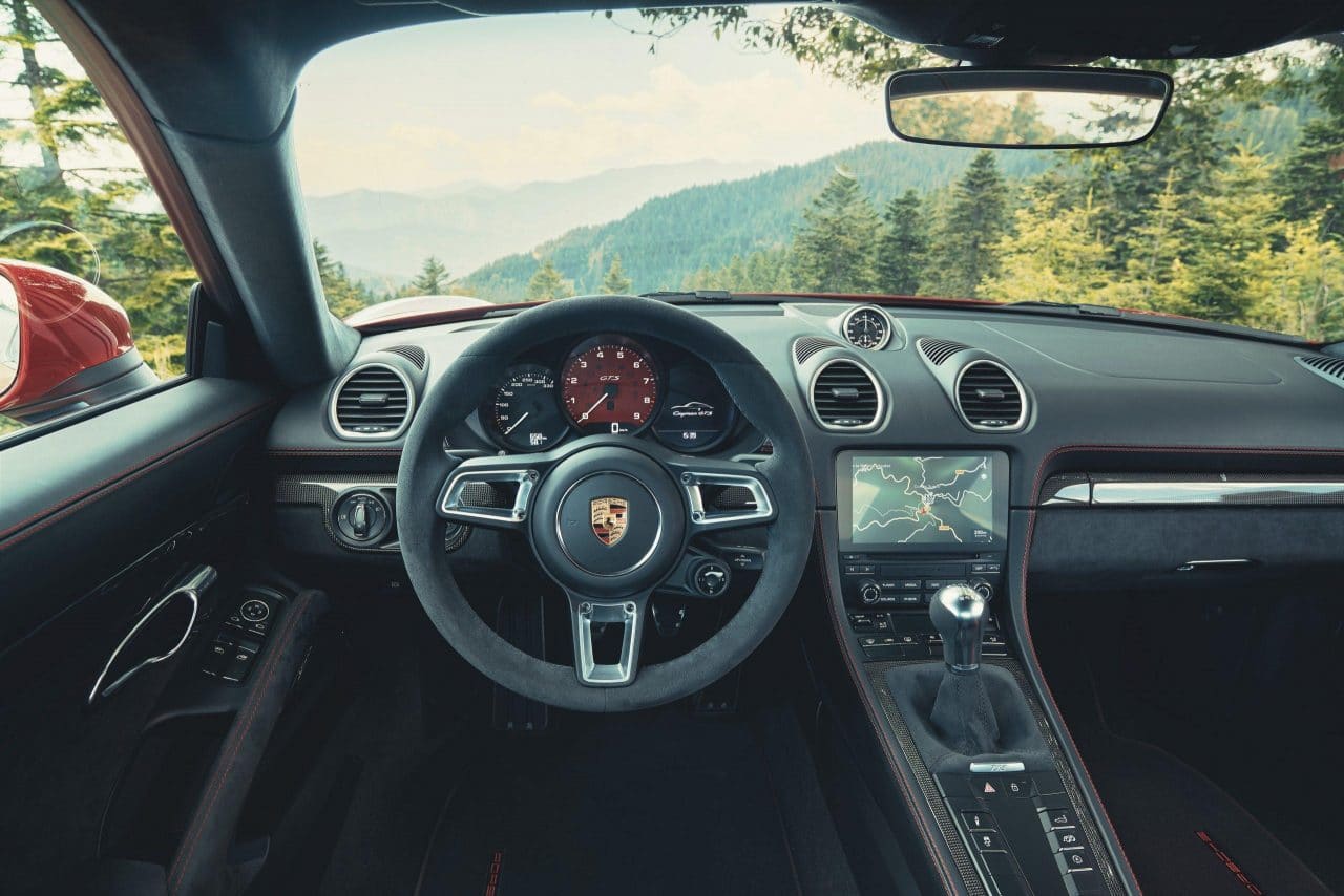 Intérieur Alcantara des Porsche 718 Boxster/Cayman