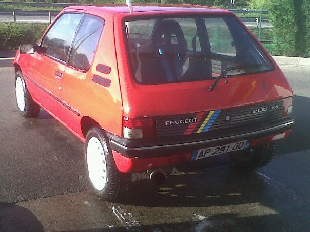 Peugeot 205 XS 104