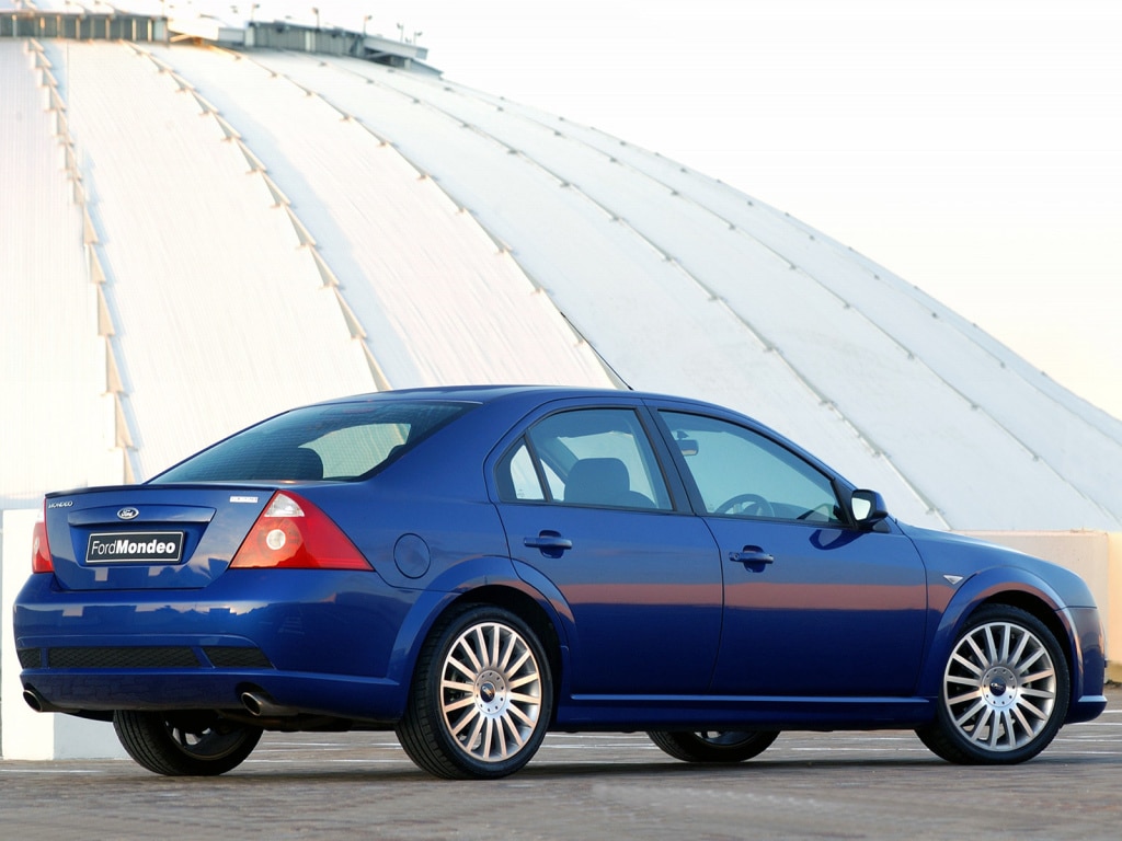 Ford Mondeo ST 220