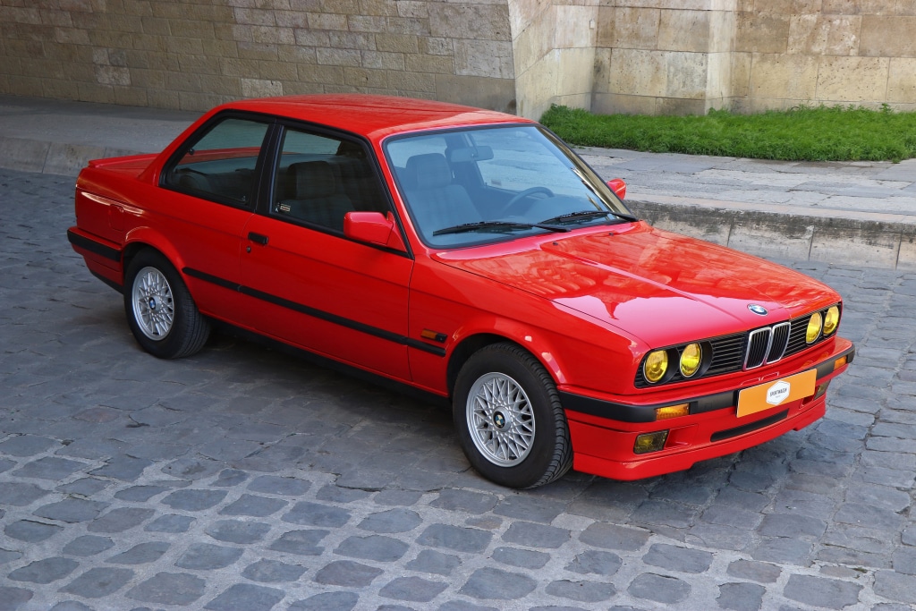 Dossier youngtimer BMW 318iS E30