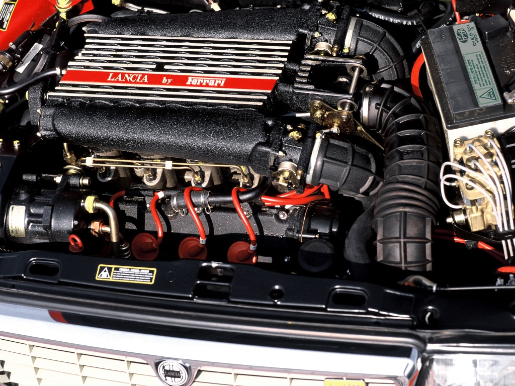 Moteur Ferrari de la Lancia Thema 8.32