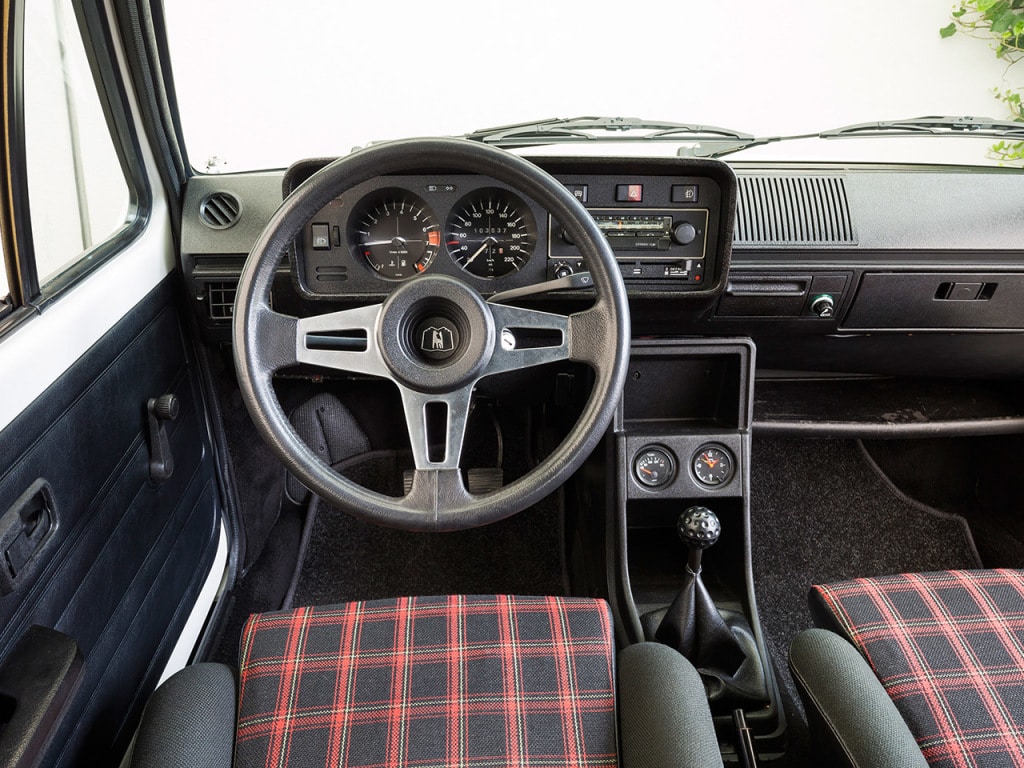 Intérieur Volkswagen Golf 1 GTI 1800