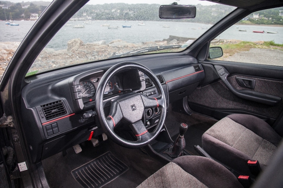 Intérieur Citroën ZX Volcane