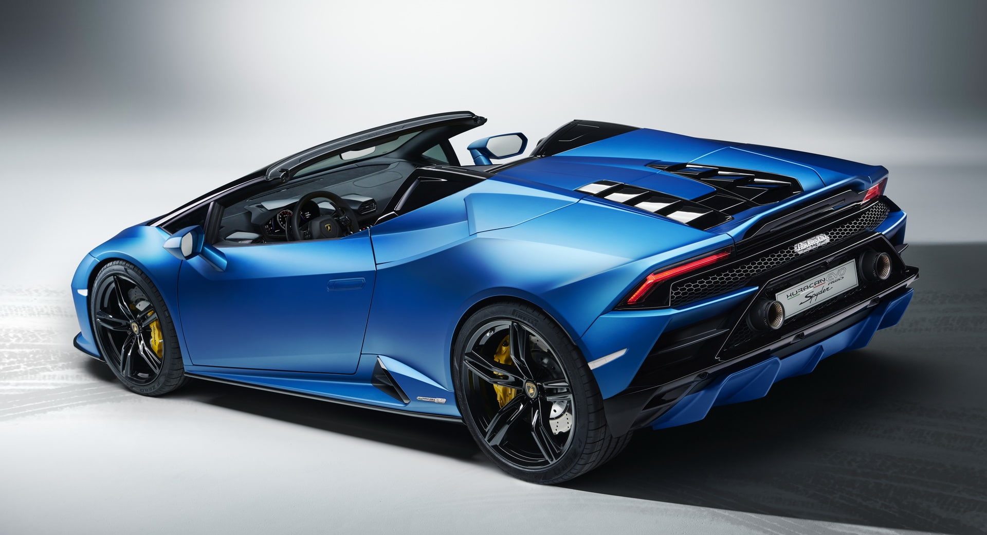 Lamborghini Huracan Evo RWD Spyder