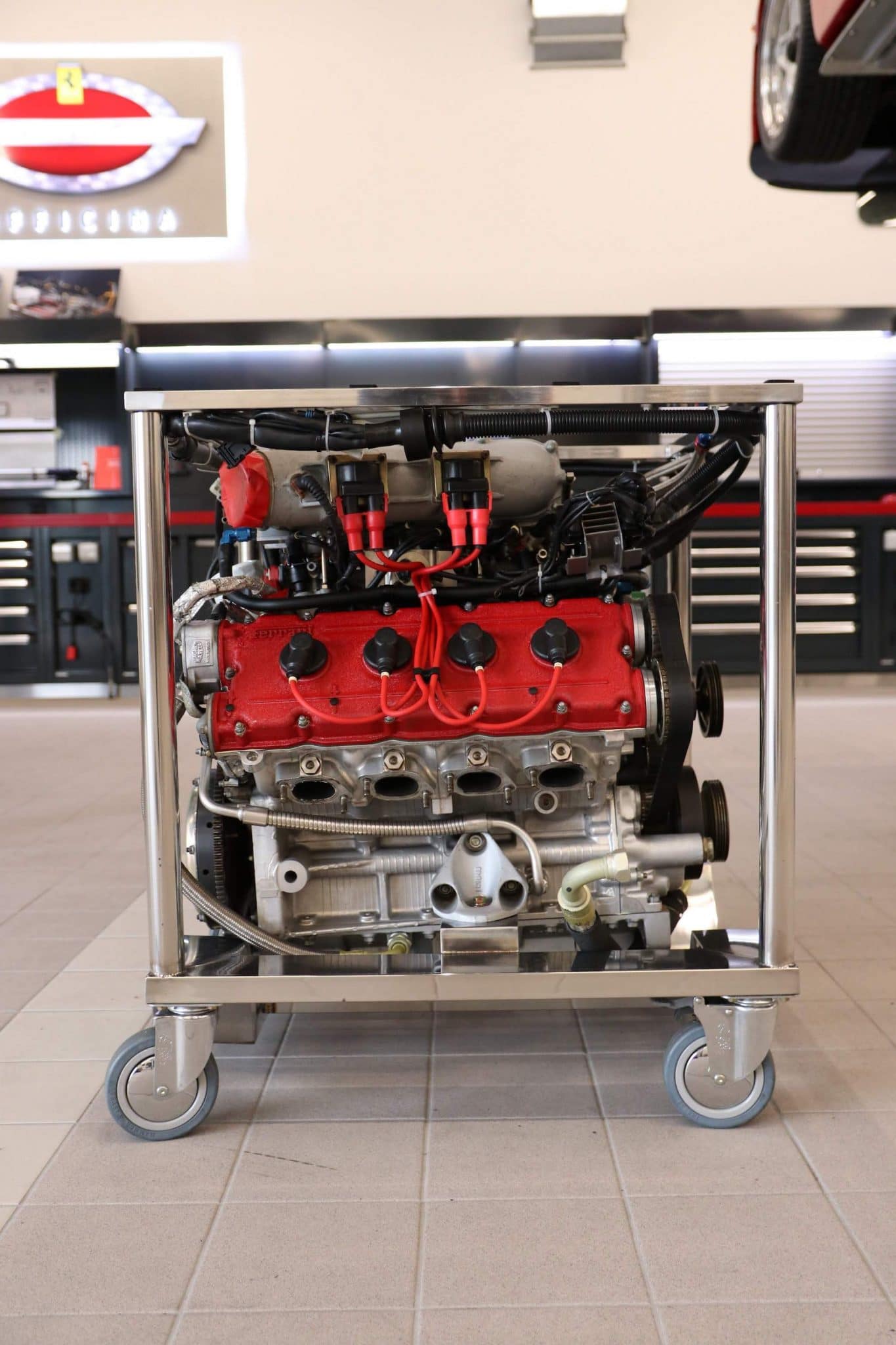 Moteur V8 F40