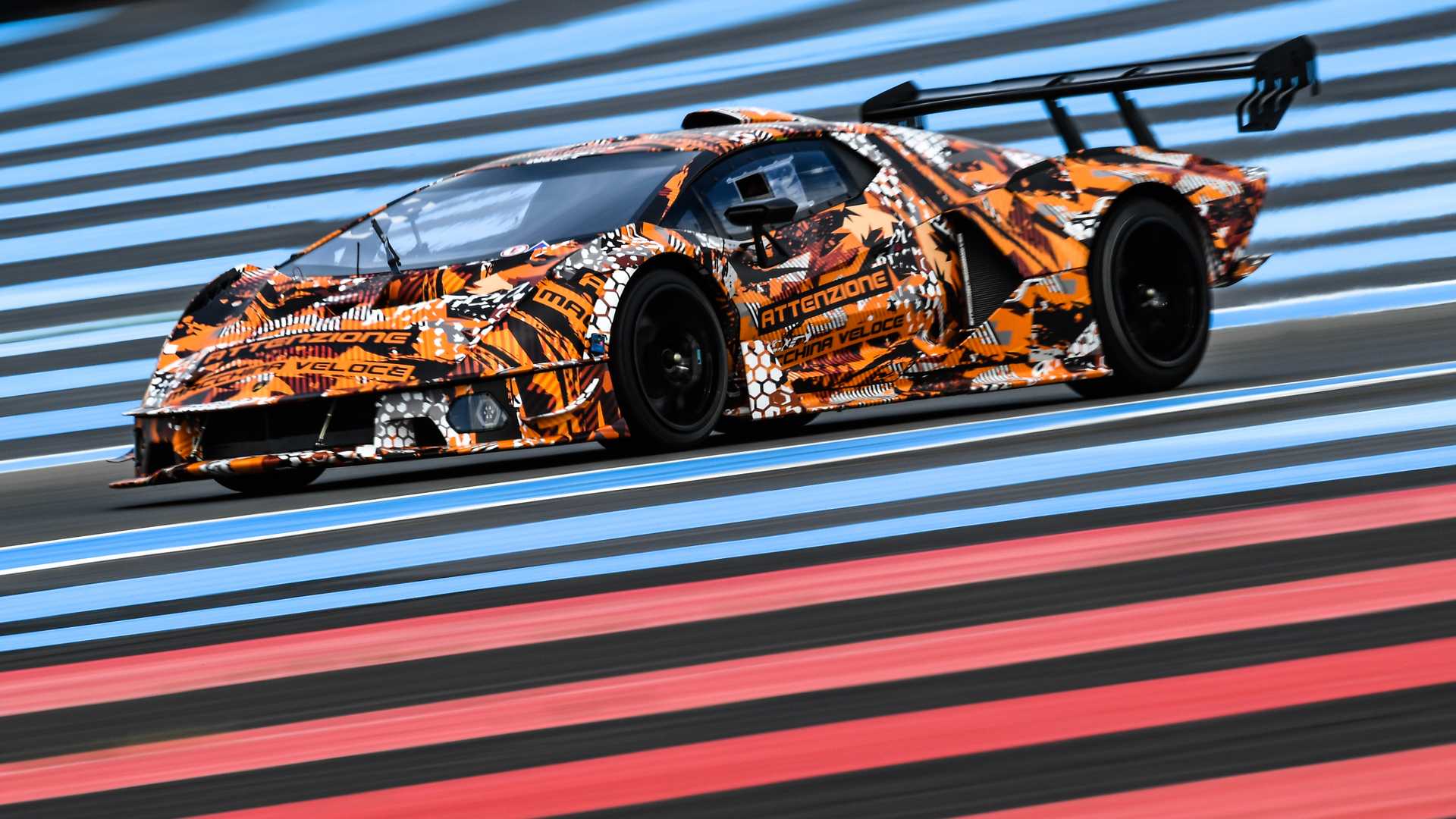 Nouvelle Lamborghini SCV12 à Paul Ricard