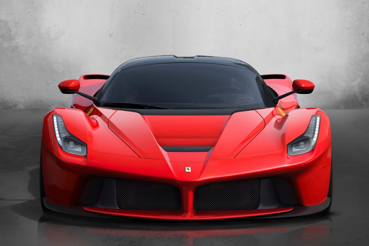 SUPERCARS - Pots-de-vin Ferrari