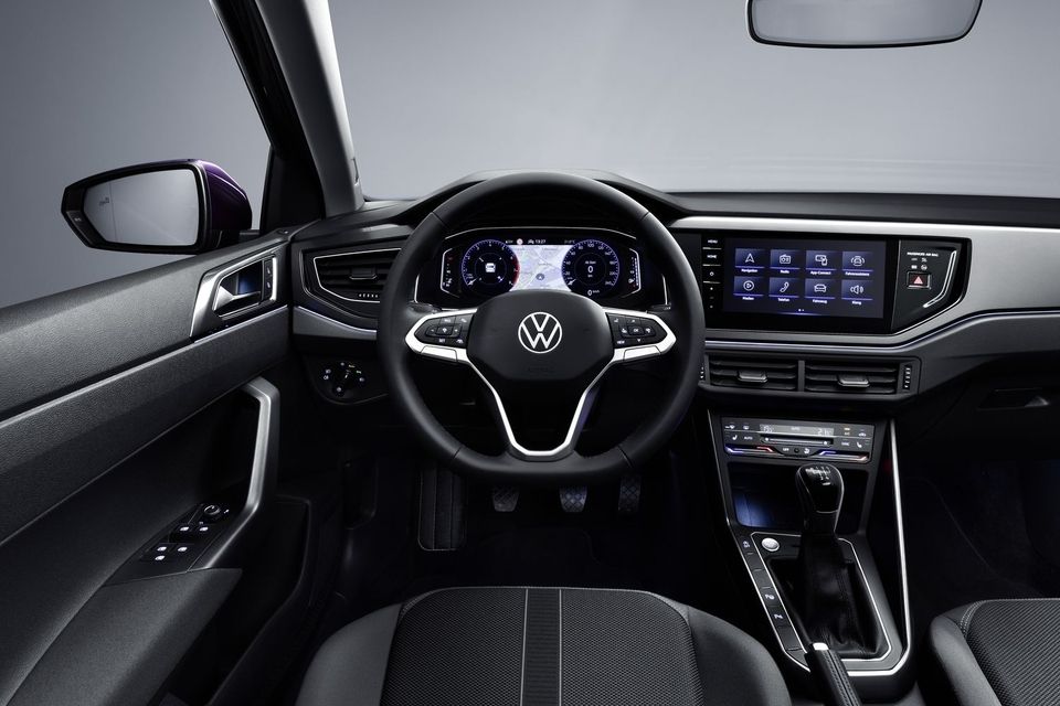 Intérieur de la Volkswagen Polo restylée 2021