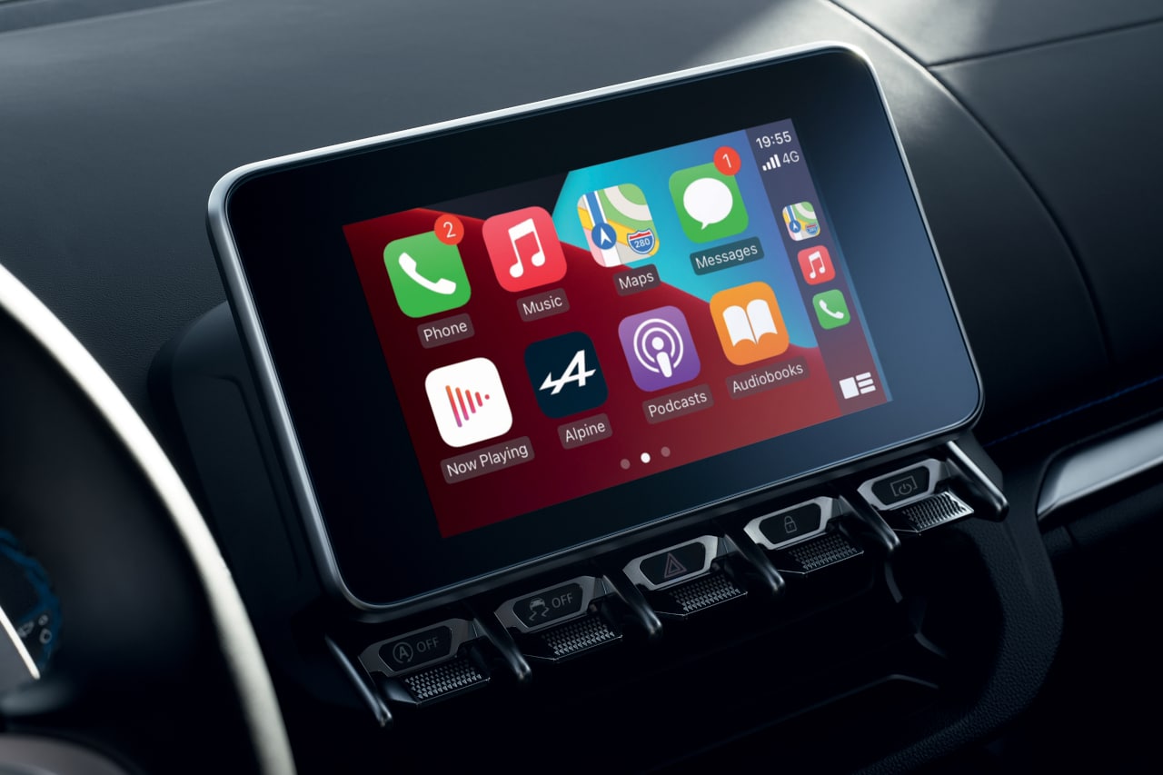 Alpine A110 Apple CarPlay