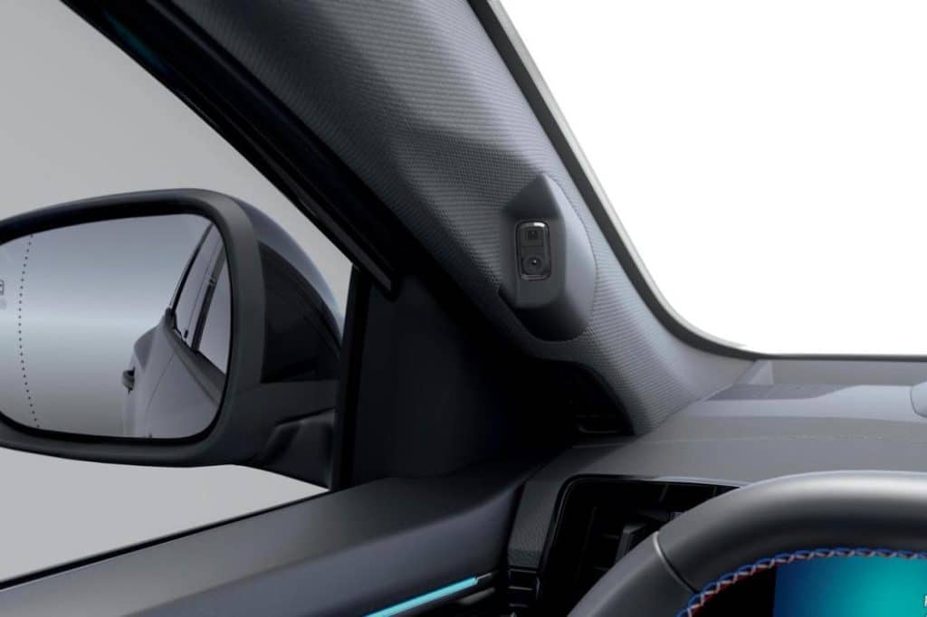 Caméra Renault sur le montant de pare-brise